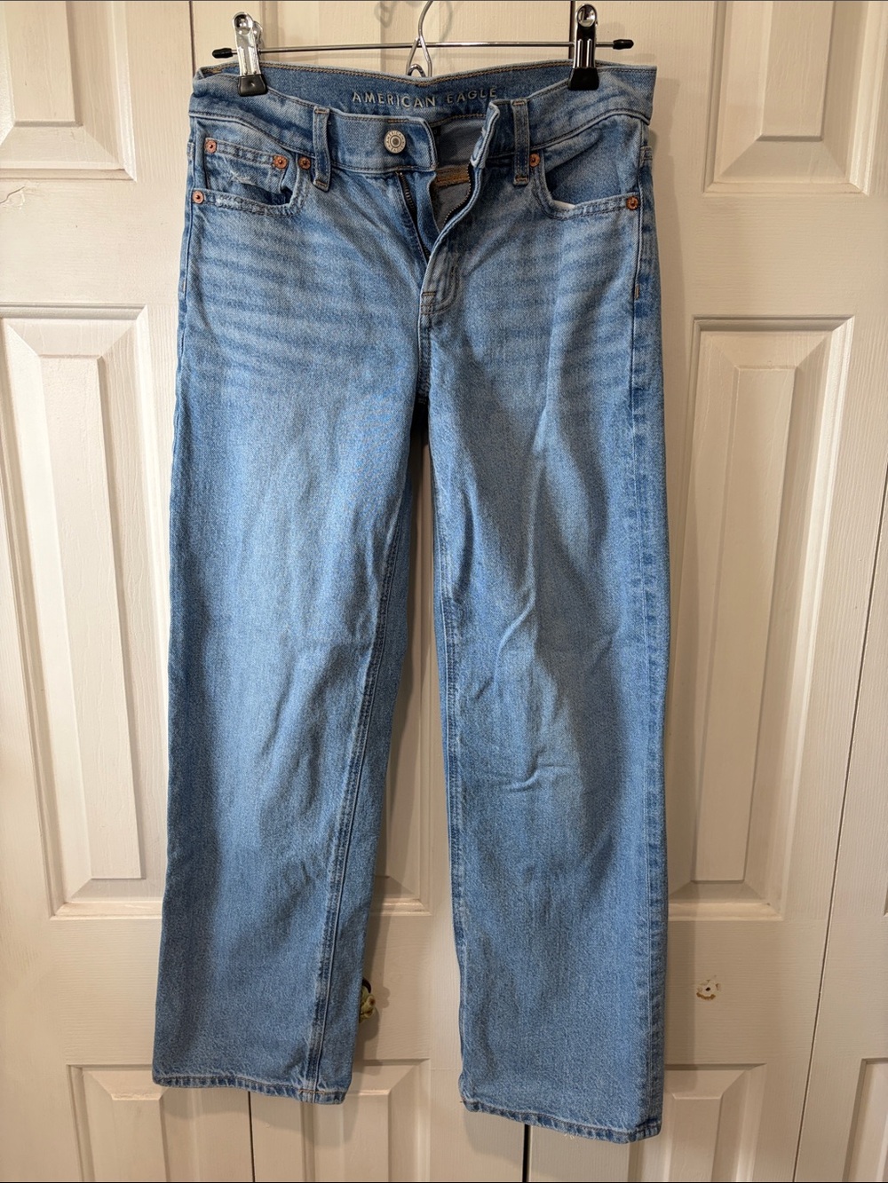American Eagle Outfitters Light Blue Straight-Leg Women’s Jeans